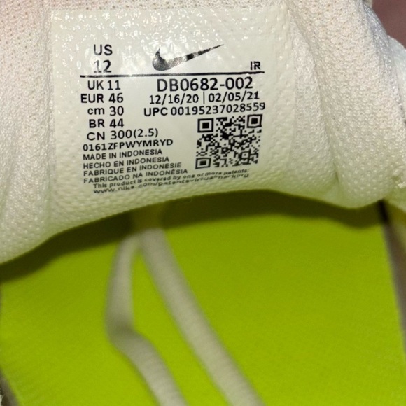 Nike Air Max Plus 'Reflective Logo' White Sneaker men’s size 12 -  DB0682-002 - Picture 8 of 9